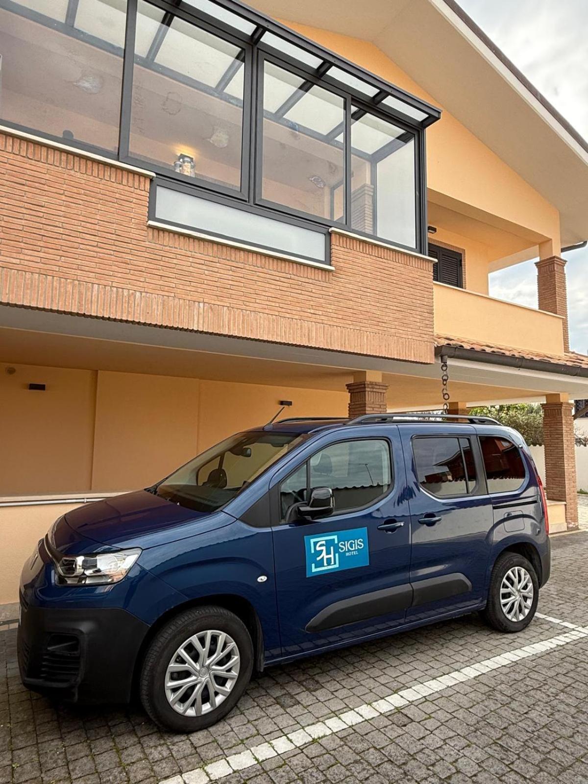 Sigis Hotel Fiumicino Buitenkant foto